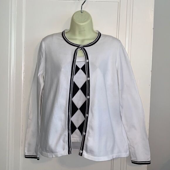Cullen white & black sweater set - Picture 1 of 11